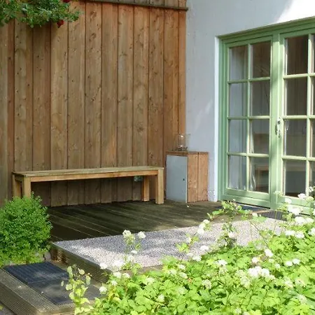 Schwanenhof Apartment *